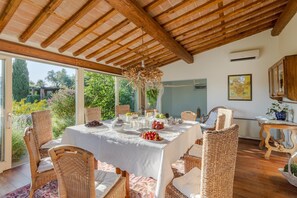 Dining - Villa Lorena, a Family Vintage Home with Indoor Pool, Air Conditioning, Outdoor Pool, Fitness Room & Wifi (Capannori)