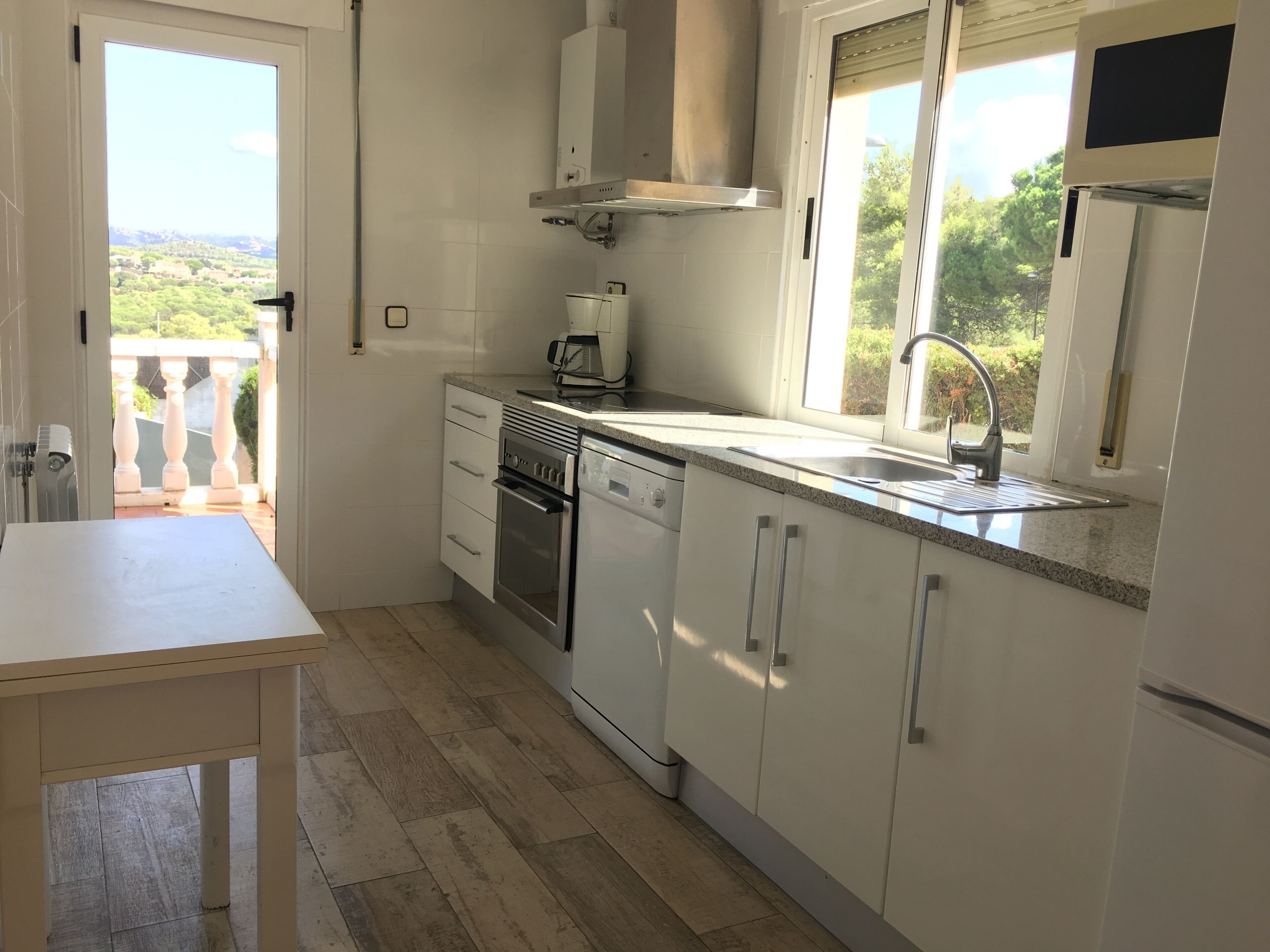 Blanes Costa Brava, Villa with garden and private pool and near the beach