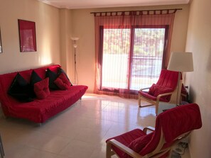 TV, DVD player