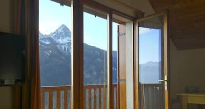 Pra Loup, a 500 m de los remontes, 12 plazas, magníficas vistas, aparcamiento