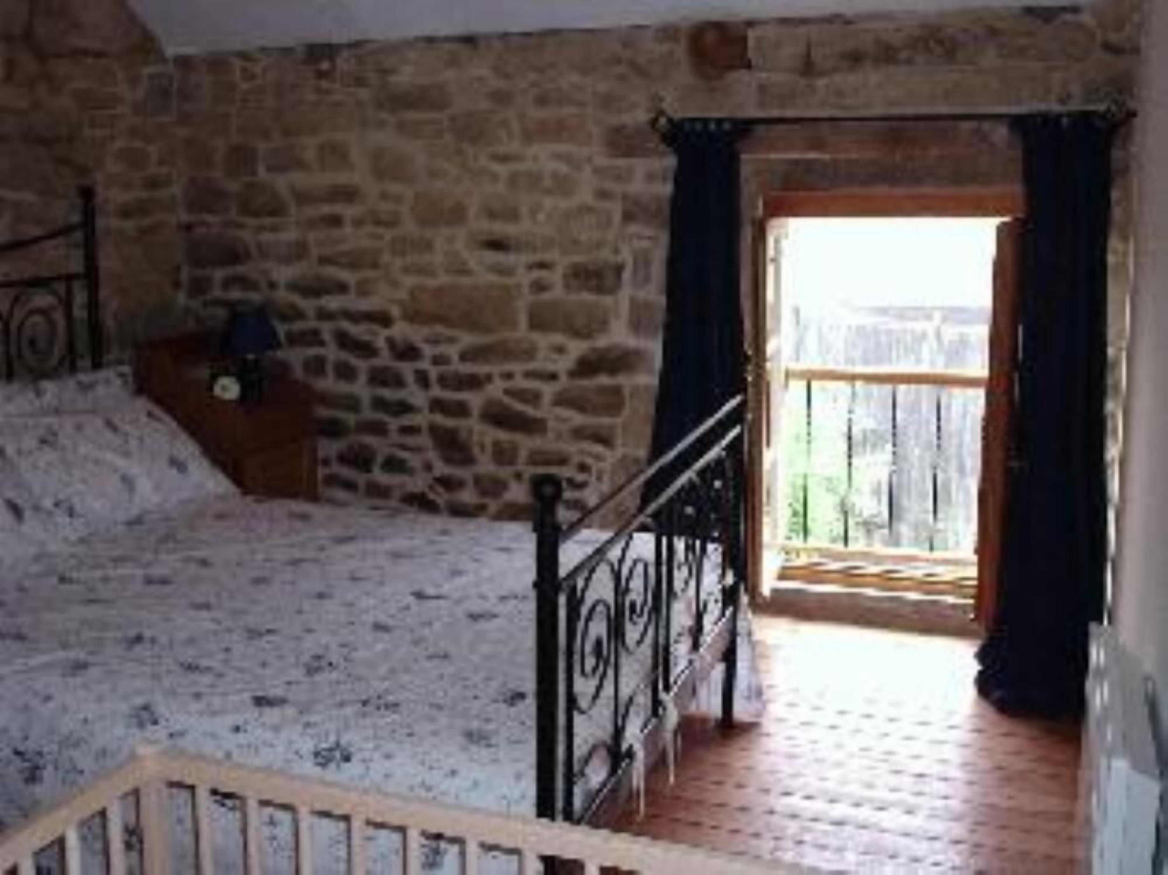 Breton stone cottage built in 1605