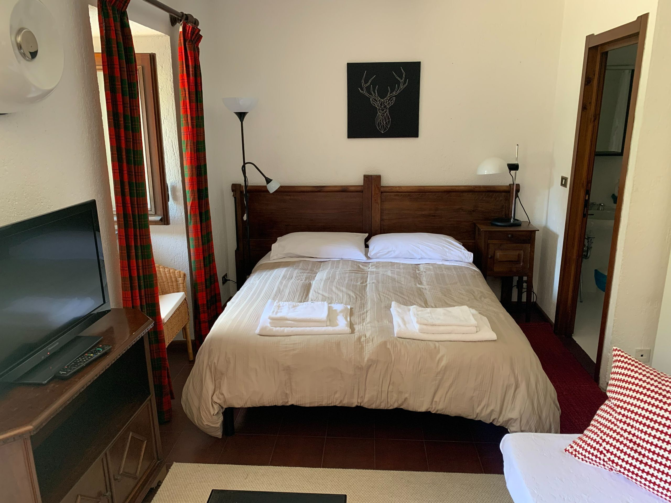 1 Schlafzimmer, Schreibtisch, Bügeleisen/Bügelbrett, kostenloses WLAN