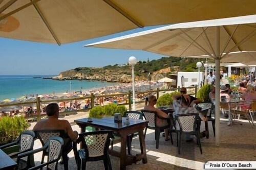 5 Bedroom Villa Andorinha Private Pool, Beside The Strip, Albufeira