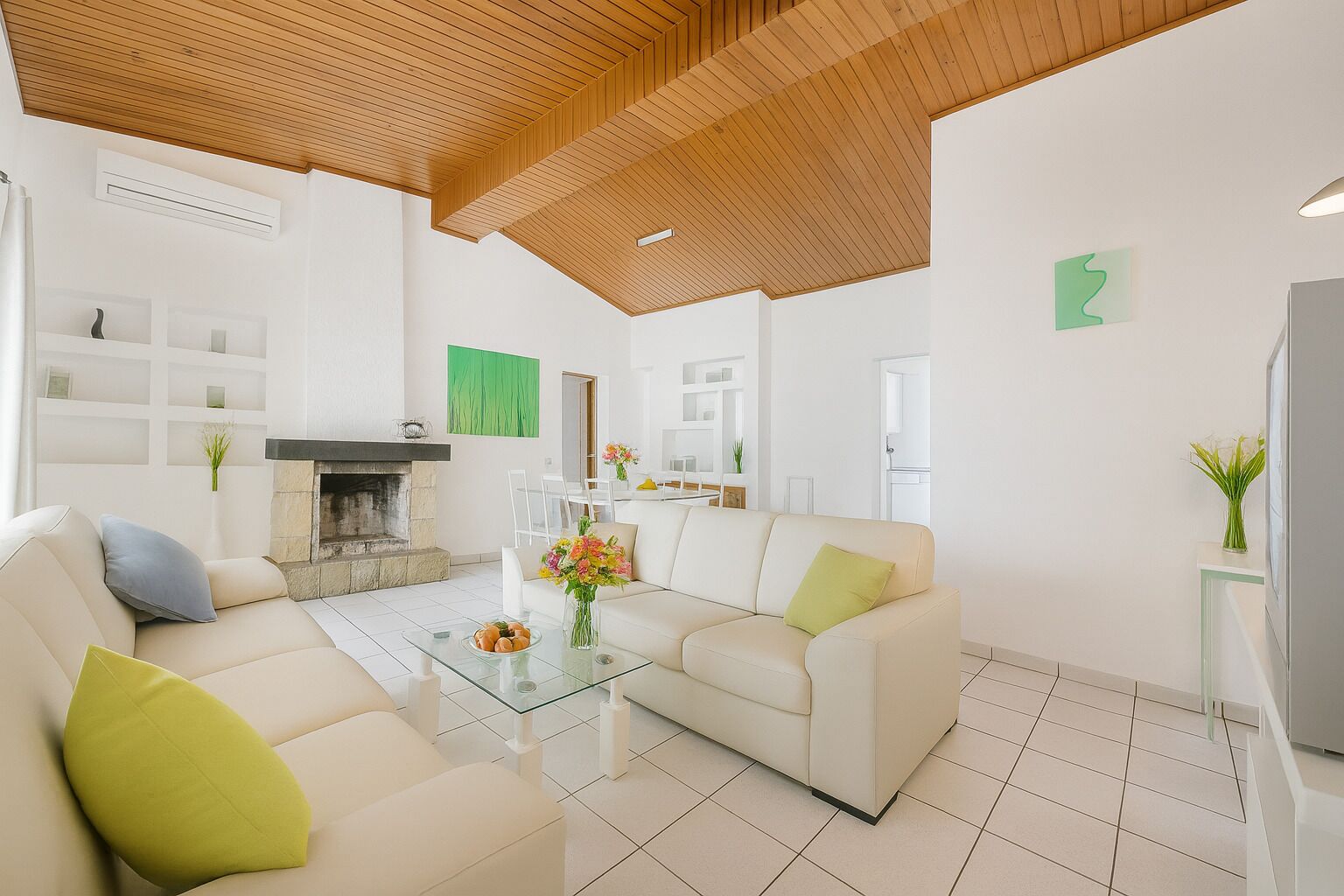 5 Bedroom Villa Andorinha Private Pool, Beside The Strip, Albufeira - Albufeira
