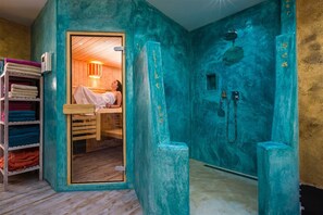 Spa - Nicely decorated Casablanca suite with terrace, Wifi, sauna and bikes ... (Veli Lošinj)