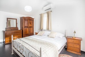 7 bedrooms, free WiFi, bed sheets