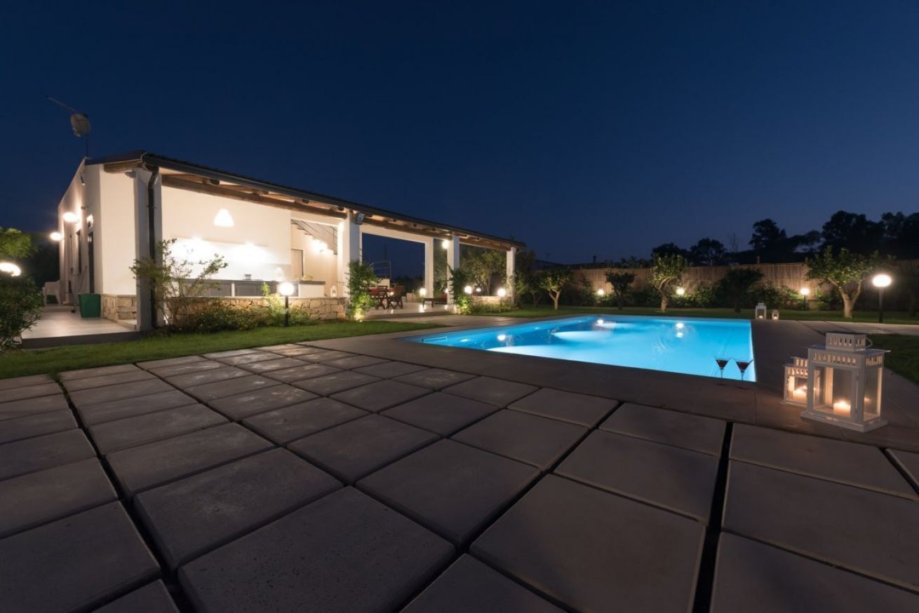 Et oppvarmet basseng