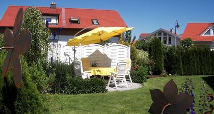 Moderne freundliche 4 Sterne Ferienwohnung im AllgÀu