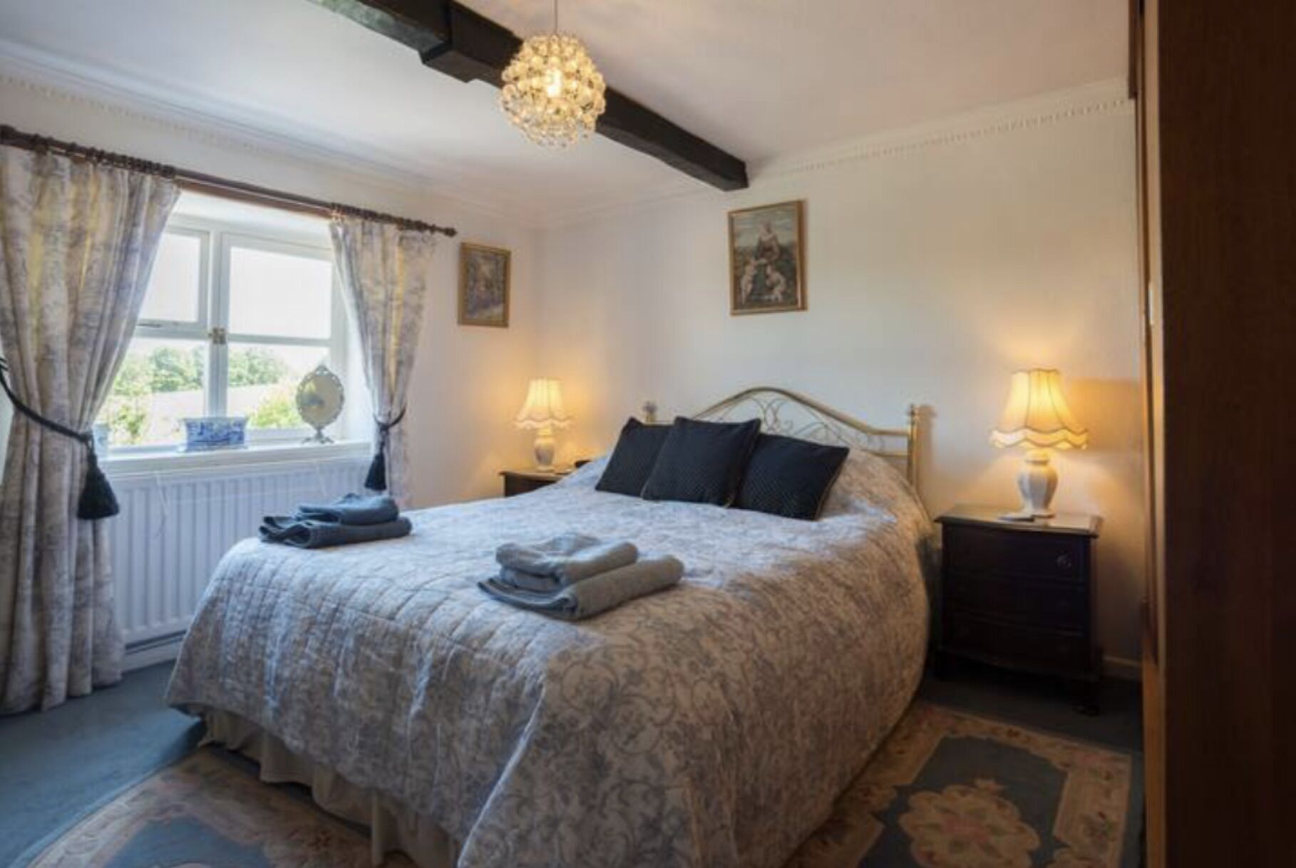 Peak District Cottage with Old World charm plus Superfast Wifi and Netflix