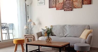 Apartment feet in water