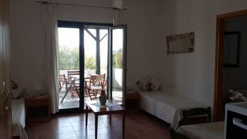 Appartamento, 1 camera da letto | Area soggiorno | TV
