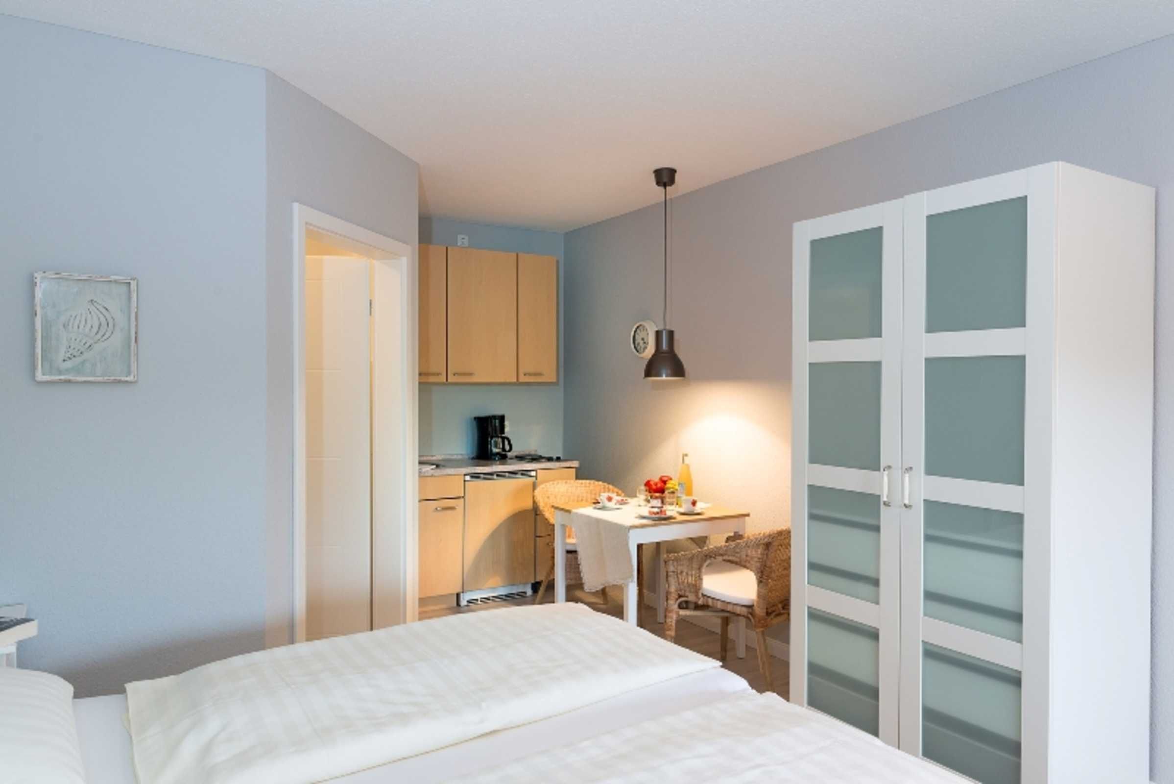 1 bedroom, in-room safe, WiFi, bed sheets