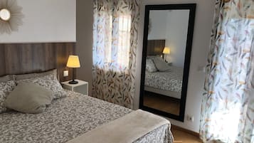 5 camere, una cassaforte in camera, ferro/asse da stiro