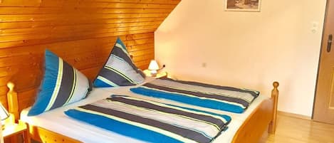 2 habitaciones y cuna de viaje