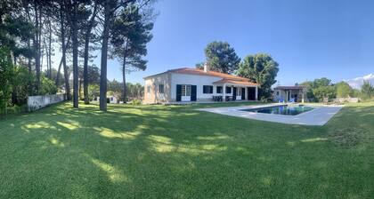 Golf and Beach Country Cottage with pool and garden