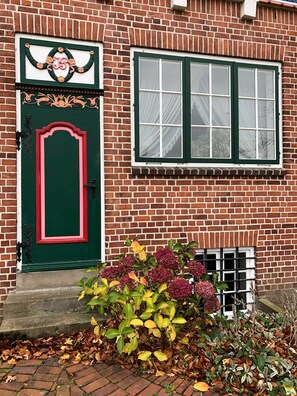 Unclassified image, 3 of 32, button - Apartment Obsthof - Altländer Obsthof (Hollern-Twielenfleth)