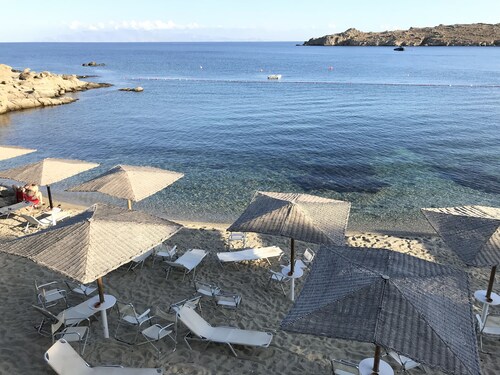 AFRODITE  VILLA ON THE SEA (Private pool & beach)