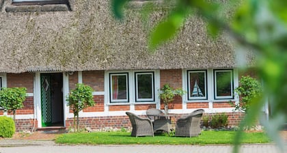 Vacation apartment 6 upstairs to the farm - Ferienwohnungen von Schassen