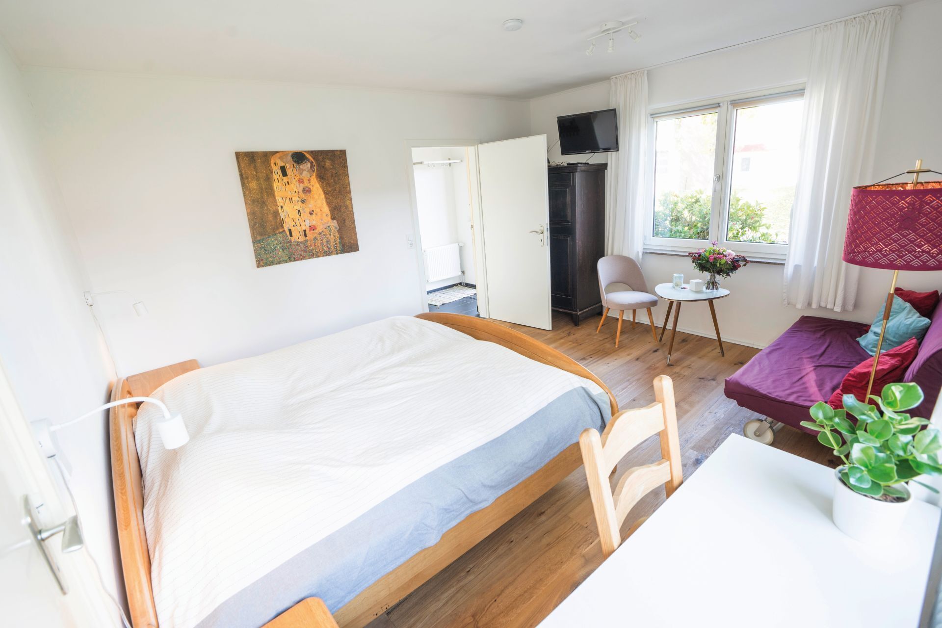 Separated apartment in beautiful Elten