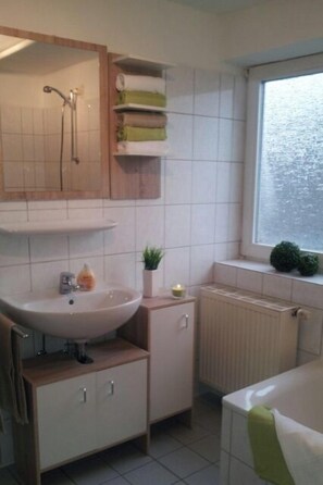 Duschwanne, Handtücher