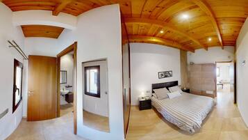 2 Schlafzimmer, BĂŒgeleisen/BĂŒgelbrett, kostenloses WLAN, BettwĂ€sche