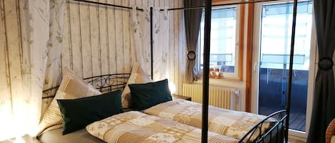 3 camere, ferro/asse da stiro, culla da viaggio, Wi-Fi gratuito