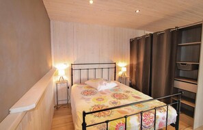 1 slaapkamer, reisbedje, gratis wifi, beddengoed