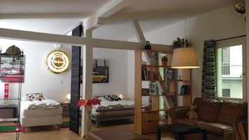 Bügeleisen/Bügelbrett, WLAN, Bettwäsche