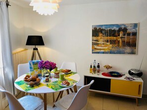 Dining - Idyllic holiday home Trier - a holiday home (Trier)
