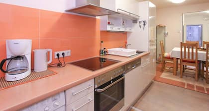 4 room apartment only 200m from the Mariahilfer Straße