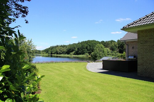 Holiday house at Brahmsee 