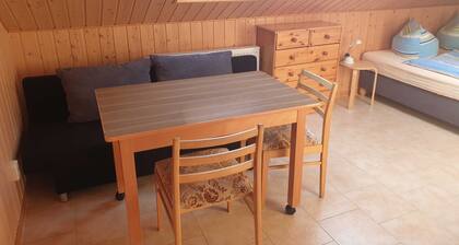 Huoneisto Damhirsch - Out in Green Blankenförde