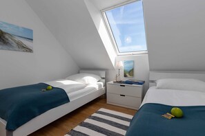 3 habitaciones, cuna de viaje, wifi y ropa de cama 