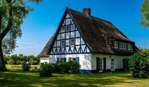 Exterior - Holiday under the thatched roof - Flat 7 (Altenkirchen)