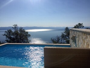 Outdoor pool - Private hillside location ★★★★ with special views, ideal for couples (Medveja)