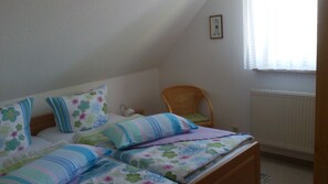 1 habitación, cuna de viaje, wifi gratis y ropa de cama 