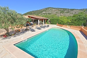 Piscine extérieure