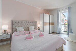 3 bedrooms, free WiFi, bed sheets