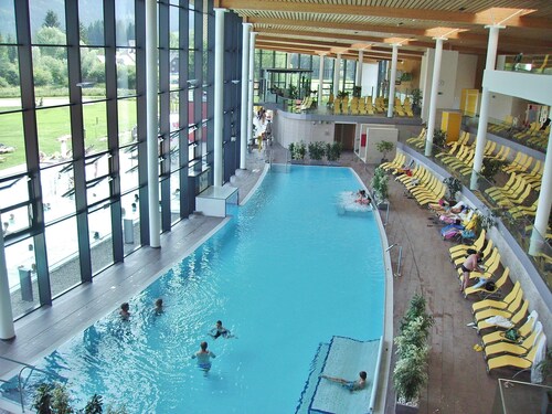 Cozy 3-Room-Apartment, sunny and quiet, with a big garden