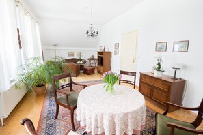 Dining - Apartment Hörster in the center of Detmold (Detmold)