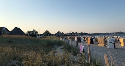 Nid de plage Ă Scharbeutz / Haffkrug, Ă 20 mĂštres de la plage de la mer Baltique