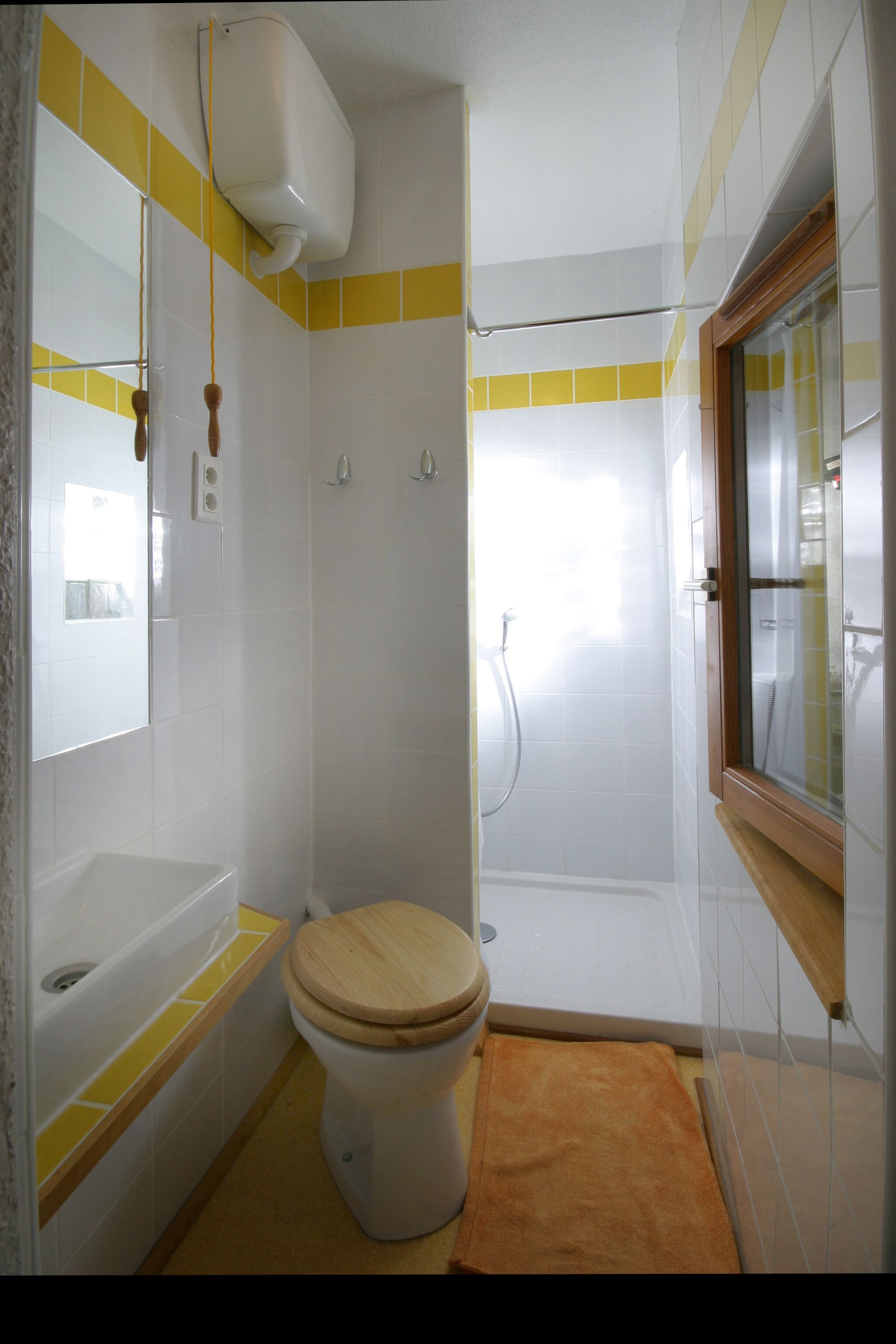 Apartment "La LAUCH" in the center of the old town of COLMAR (with free parking)