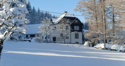 Rest and relaxation in a charming nature in every season!