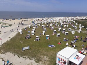 Beach - Row corner house, in the middle of Norddeich, quiet location, family friendly, WiFi free (Norden-Norddeich)