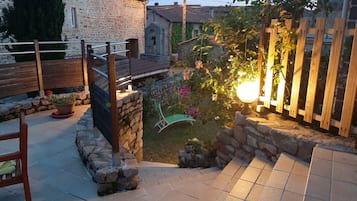 Enceinte de lâhĂ©bergement