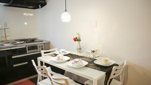 منزل (Private Vacation Home) | منطقة المعيشة | تلفزيون بشاشة مسطحة، مشغل دي في دي