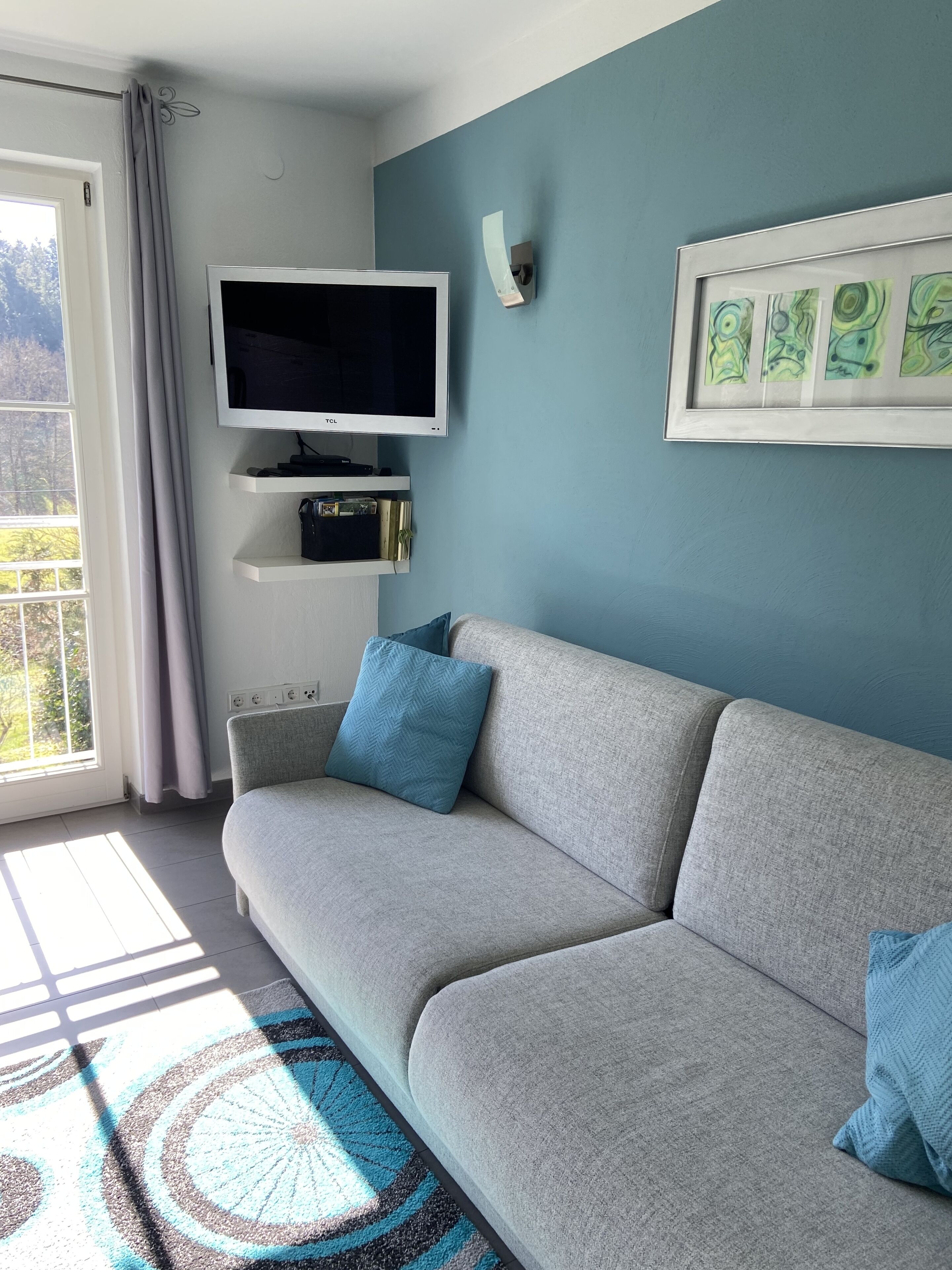 Modern meets nature ..... Newly renovated, our "idipfele" shines for "YOU"