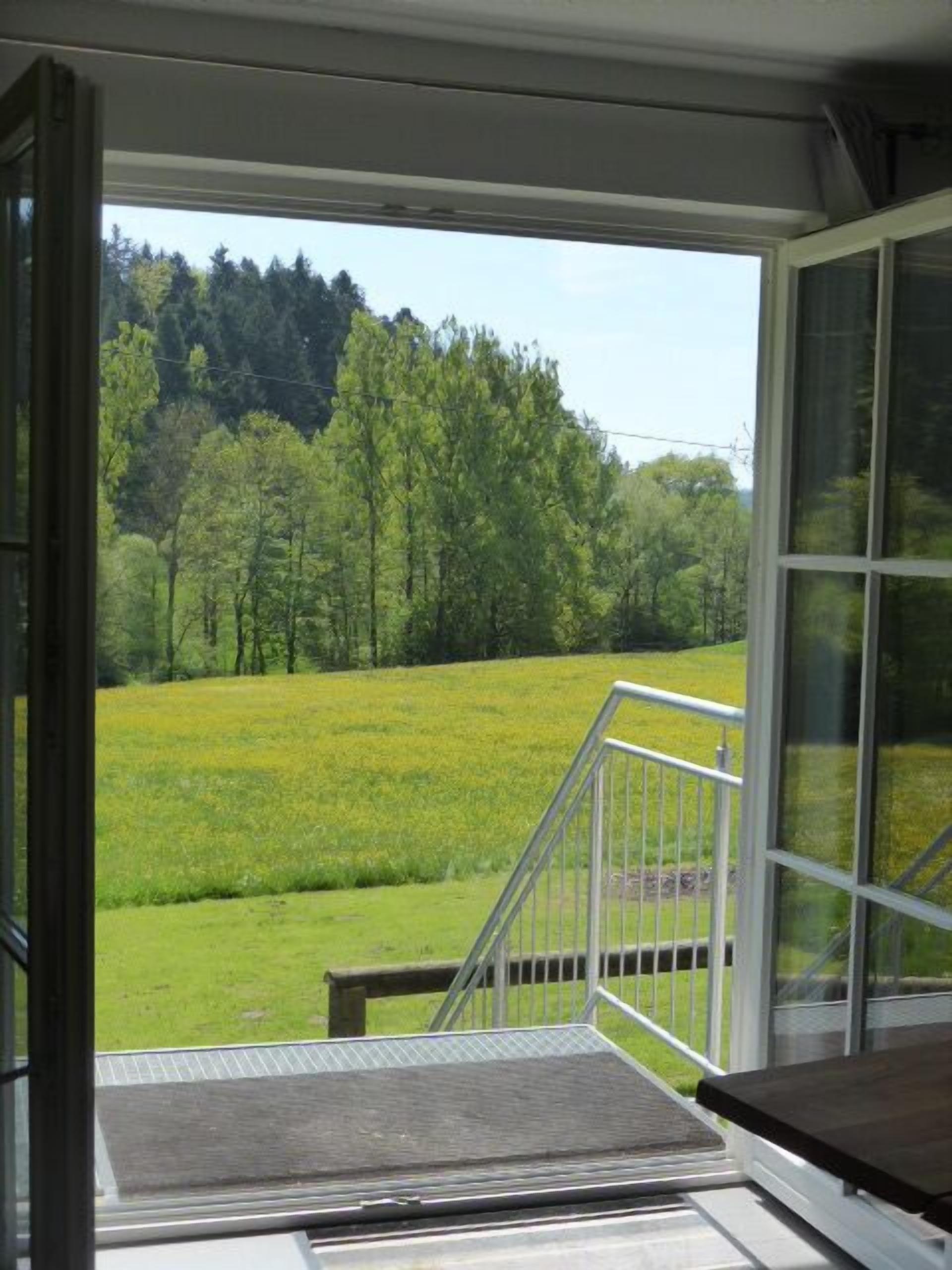 Modern meets nature ..... Newly renovated, our "idipfele" shines for "YOU"