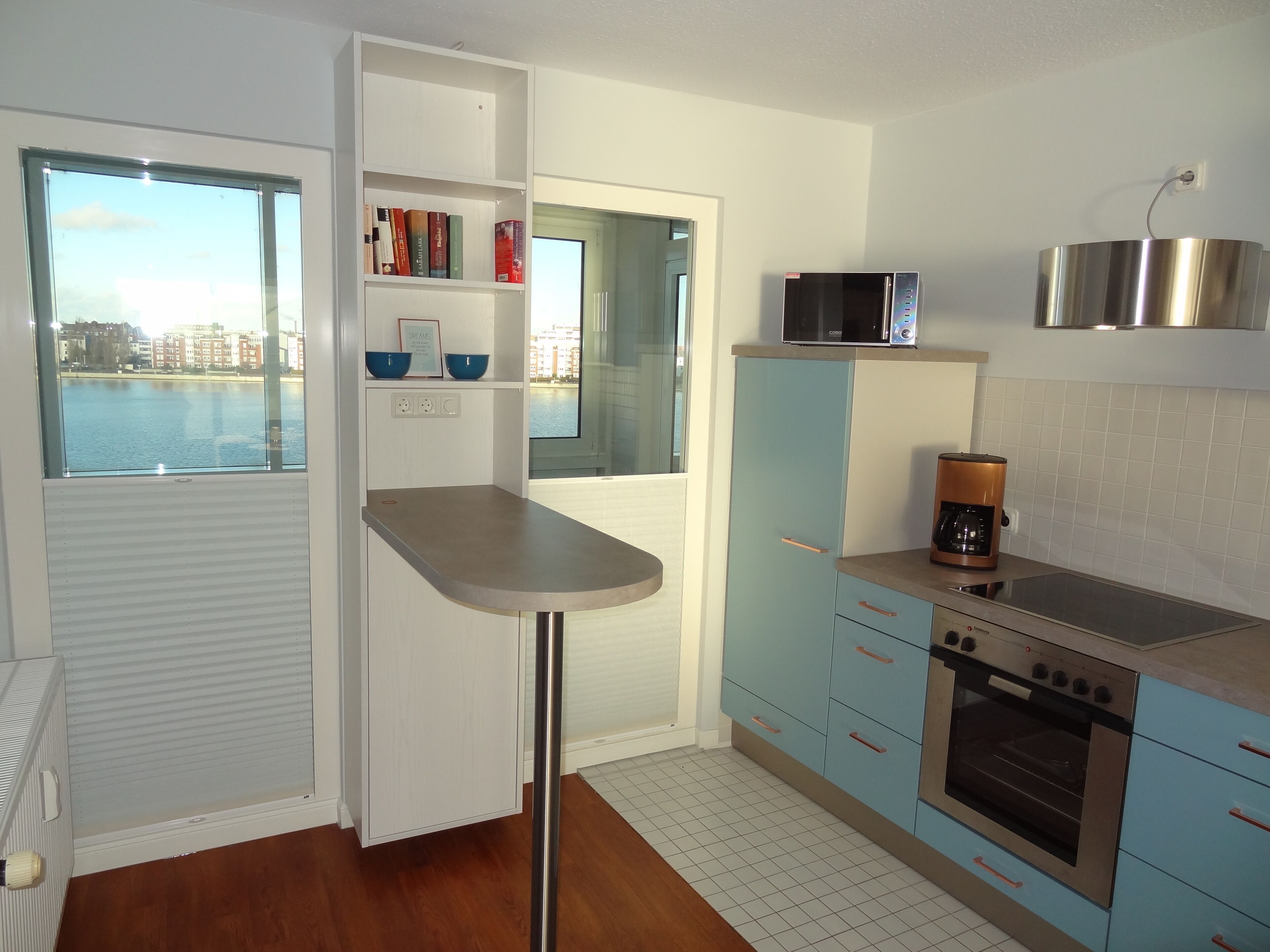 Apartment on the south beach between the inland port and Jade Bay