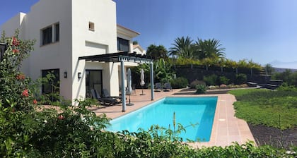 Villa de luxe sur le balcon de l'Atlantique